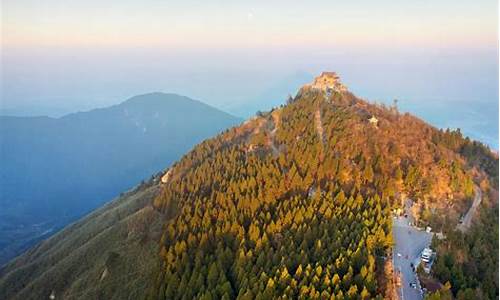 南岳山夏天山顶上温度多高_南岳山顶气温和山下